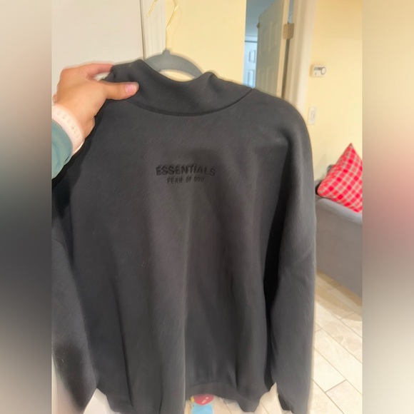 Fear of god essentials hoodie - Picture 3 of 5